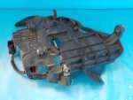 7L6941614C Кронштейн фары правый VOLKSWAGEN Touareg 2002-2010