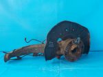 7L0407257A Поворотный кулак передний левый VOLKSWAGEN Touareg 2002-2010