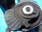 GS1D39070D Опора двигателя (подушка) левая MAZDA Mazda 6 (GH) 2007-2012