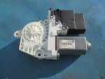 5N0959704AVW1 Моторчик стеклоподъемника задний правый VOLKSWAGEN Tiguan 2007-2017