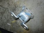 68740ac010 Петля двери передняя левая нижняя Camry V40 2006-2011 TOYOTA 
