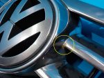 7L6853651CB41 Решетка радиатора VOLKSWAGEN Touareg 2002-2010