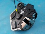 69060-02111 Замок двери задней левой TOYOTA Avensis (T25) 2003-2008