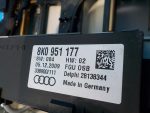 8T09471406PS Плафон освещения салона передний Audi A4 (B8) 2007-2015