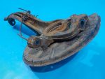 7L0407257A Поворотный кулак передний левый VOLKSWAGEN Touareg 2002-2010