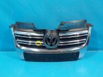 1K5853653A Решетка радиатора VOLKSWAGEN Jetta 5 2005-2011