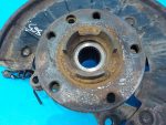 7L0407257A Поворотный кулак передний левый VOLKSWAGEN Touareg 2002-2010