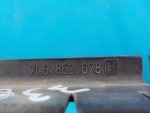 7L6853678F Решетка переднего бампера центральная VOLKSWAGEN Touareg 2002-2010