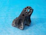 7L6199308B Кронштейн двигателя правый VOLKSWAGEN Touareg 2002-2010