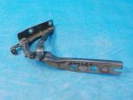 1K0823301C Петля капота левая VOLKSWAGEN Jetta 5 2005-2011