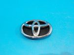7531102140 Эмблема переднего бампера TOYOTA Auris (E15) 2006-2012