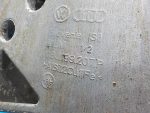06J199207P Кронштейн двигателя правый VOLKSWAGEN Tiguan 2007-2017