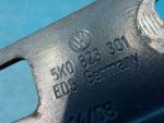 1K0823301C Петля капота левая VOLKSWAGEN Jetta 5 2005-2011