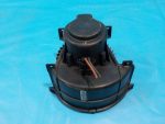7L0820021Q Мотор отопителя VOLKSWAGEN Touareg 2002-2010