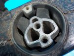 7L6399225P Балка раздаточной коробки VOLKSWAGEN Touareg 2002-2010