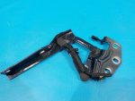 3C0823302E Петля капота правая VOLKSWAGEN Passat B6 2005-2009