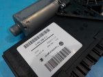 7L0837462F Стеклоподъемник передний правый VOLKSWAGEN Touareg 2002-2010
