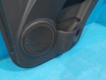 833023E070W2 Обшивка двери задней правой KIA Sorento 2002-2009