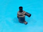 7L0965561L Насос водяной дополнительный (помпа) VOLKSWAGEN Touareg 2002-2010