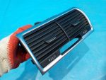 4L0820951P3Q7 Дефлектор воздушный центральный Audi Q7 (4L) 2005-2015