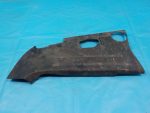 7L6806442K Накладка двигателя правая VOLKSWAGEN Touareg 2002-2010