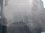7L6807183D Кронштейн переднего бампера левый VOLKSWAGEN Touareg 2002-2010