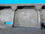 7L0616879 Кронштейн компрессора пневмоподвески VOLKSWAGEN Touareg 2002-2010
