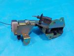 7L0827506E Замок стекла двери багажника VOLKSWAGEN Touareg 2002-2010
