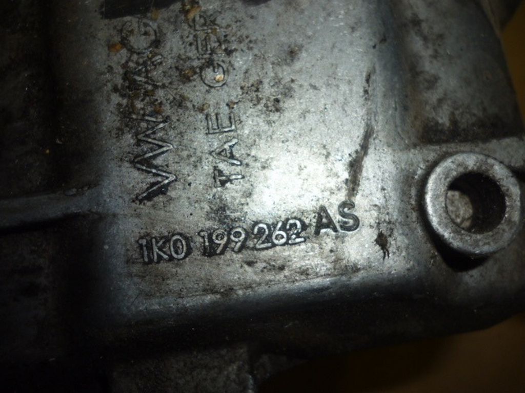 1K0199262AS Опора двигателя (подушка) правая VOLKSWAGEN Golf 5 Plus 2005–2014