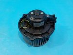 8710302080 Мотор отопителя TOYOTA Avensis (T25) 2003-2008