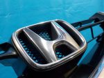 71121SEA003ZA Решетка радиатора Honda Accord 7 2003-2007