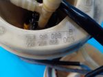 7L6919088B Топливный насос левый VOLKSWAGEN Touareg 2002-2010