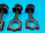 022107065AA Поршень с шатуном VOLKSWAGEN Touareg 2002-2010