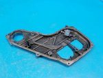 213804A001 Крышка двигателя передняя KIA Sorento 2002-2009