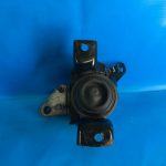 123050D050 Опора двигателя (подушка) передняя TOYOTA Avensis (T25) 2003-2008