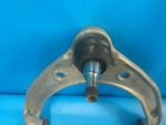 7L0407047 Рычаг передний верхний VOLKSWAGEN Touareg 2002-2010