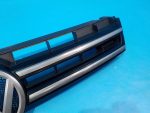 7P6853651A Решетка радиатора Volkswagen Touareg NF VOLKSWAGEN Touareg 2010-