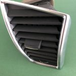 8R1820902F Дефлектор воздушный правый Audi Q5 (8R) 2008-2017