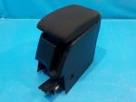 5M0864207F83V Подлокотник VOLKSWAGEN Golf 5 Plus 2005–2014