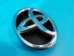7531102140 Эмблема переднего бампера TOYOTA Auris (E15) 2006-2012