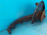 7L0407257A Поворотный кулак передний левый VOLKSWAGEN Touareg 2002-2010