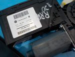 7L0839462D Стеклоподъемник задний правый VOLKSWAGEN Touareg 2002-2010
