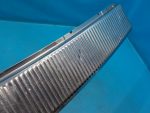 7L6863459 Накладка панели багажного отсека VOLKSWAGEN Touareg 2002-2010