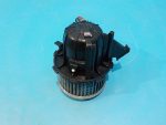 8K2820021C Мотор отопителя (печки) Audi A4 (B8) 2007-2015