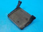 7L6145803 Интеркулер левый VOLKSWAGEN Touareg 2002-2010
