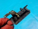 7L6827505D Замок багажника VOLKSWAGEN Touareg 2002-2010