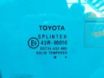68101-05030 Стекло двери передней правой TOYOTA Avensis (T25) 2003-2008
