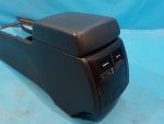 7L6863243K75R Подлокотник VOLKSWAGEN Touareg 2002-2010