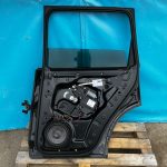 7L0833056M Дверь задняя правая в сборе VOLKSWAGEN Touareg 2002-2010