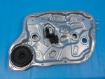 824811H000 Cтеклоподъемник передний правый KIA Ceed (ED) 2007-2012